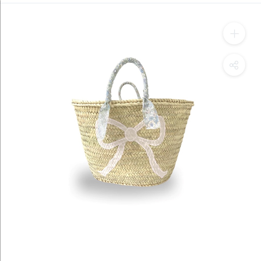 Bow basket